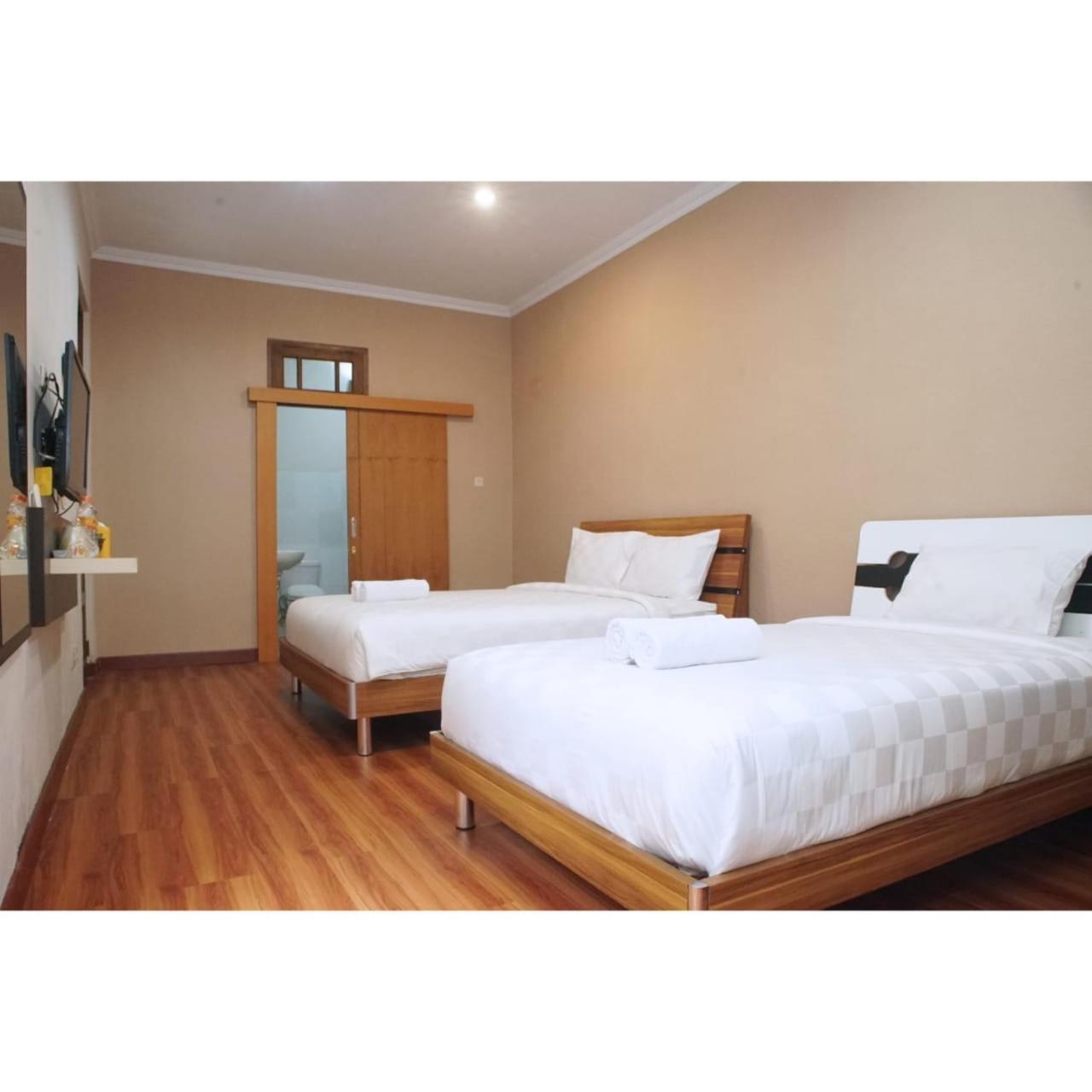 Omah Sastro 2 Hotel Yogyakarta Exterior foto